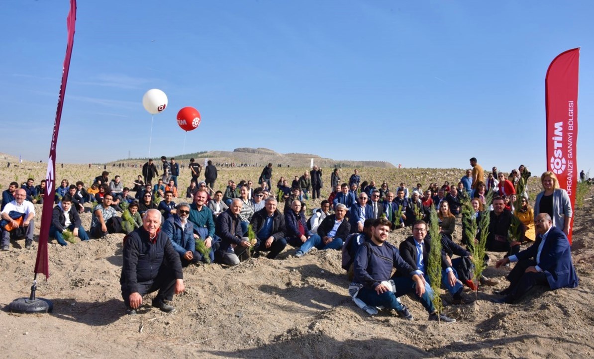 10 Bin Fidan Toprakla Buluştu