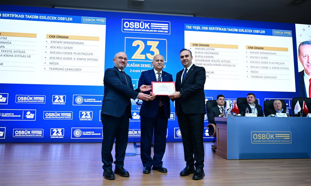 OSTİM OSB’nin Yeşil OSB Belgesini Bakan Kacır Takdim Etti 