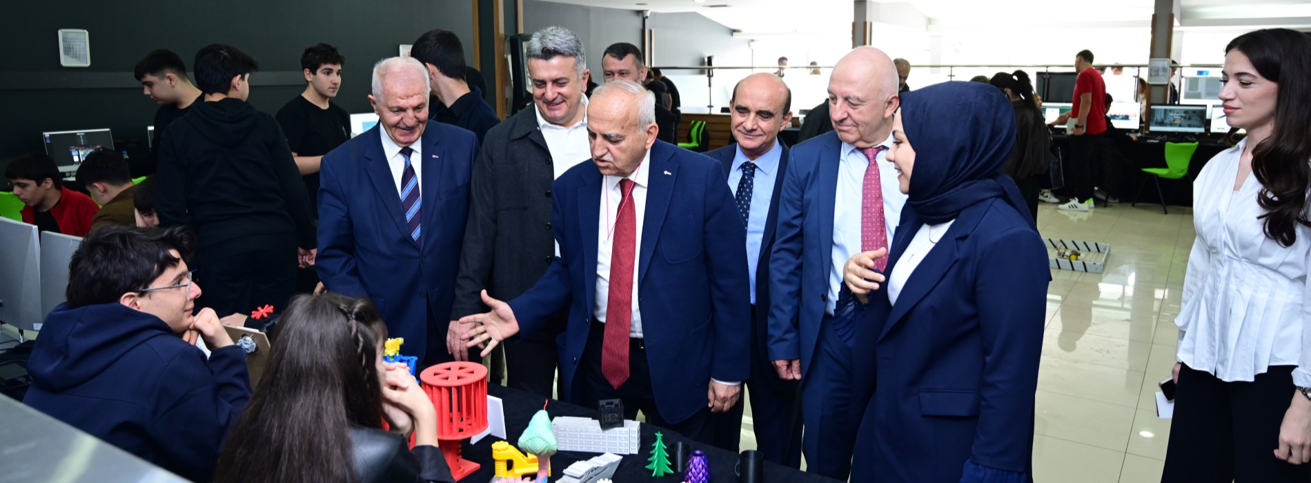 OSTİM OSB Teknik Koleji 19 Mayıs’ı Bilim Şenliğiyle Kutladı