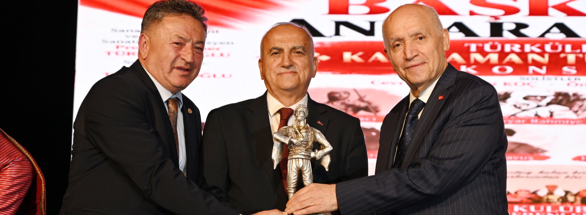 Aydın’a "Ankara’ya Değer Katanlar" Ödülü